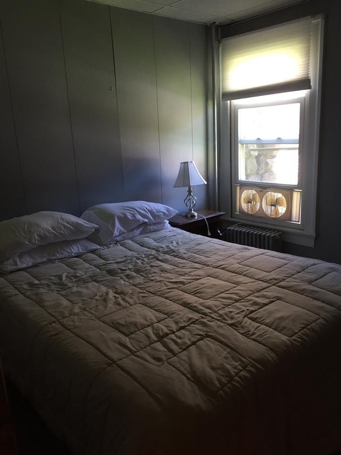 The Wheelhouse Inn Pine Hill Extérieur photo